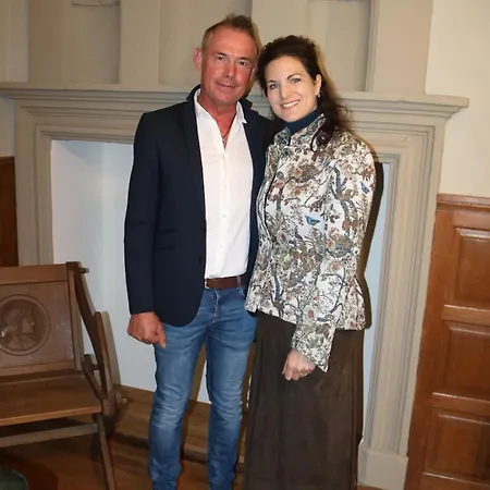 Villa Charmantes Chateau Lichter - Burghaus