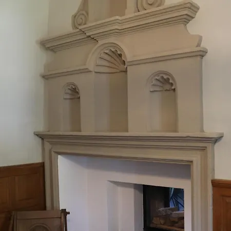 Charmantes Chateau Lichter - Burghaus Villa Liessem