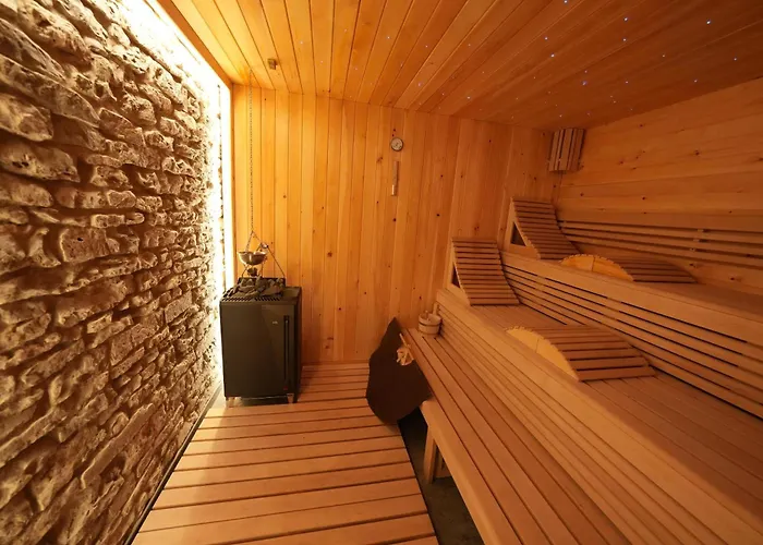 Charmantes Chateau Lichter - Burghaus Villa *