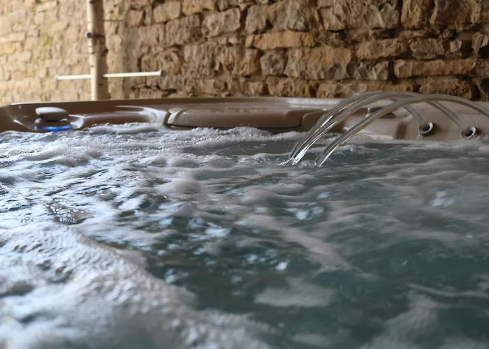 Charmantes Chateau Lichter - Burghaus Villa *