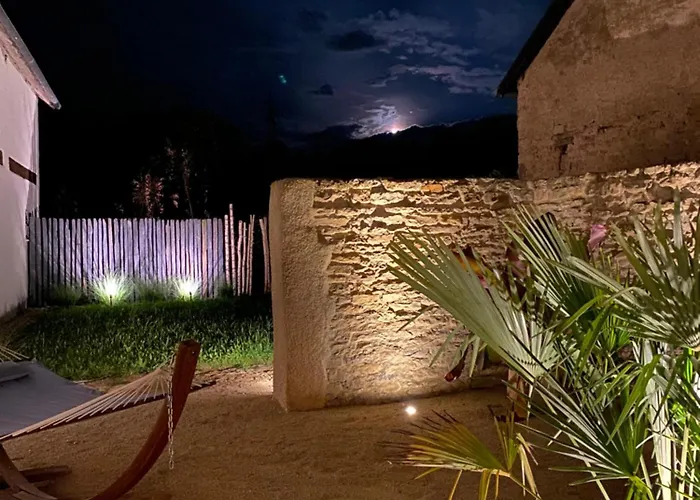 Charmantes Chateau Lichter - Burghaus Villa