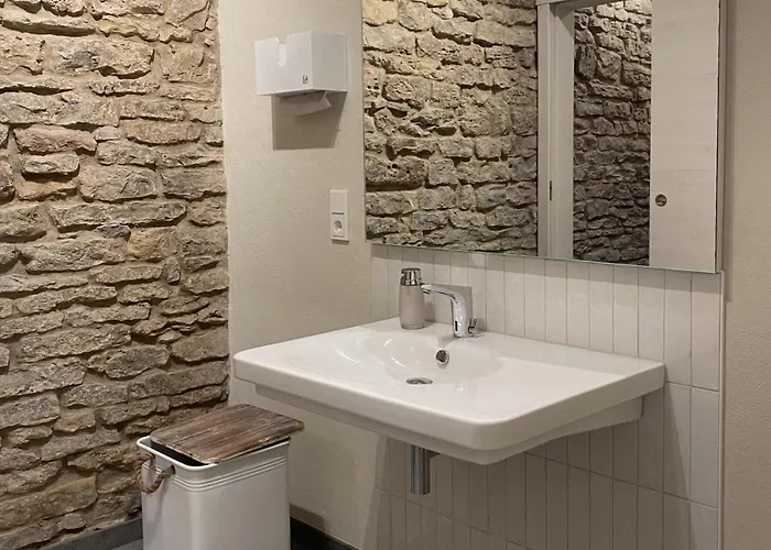 Charmantes Chateau Lichter - Burghaus * Liessem