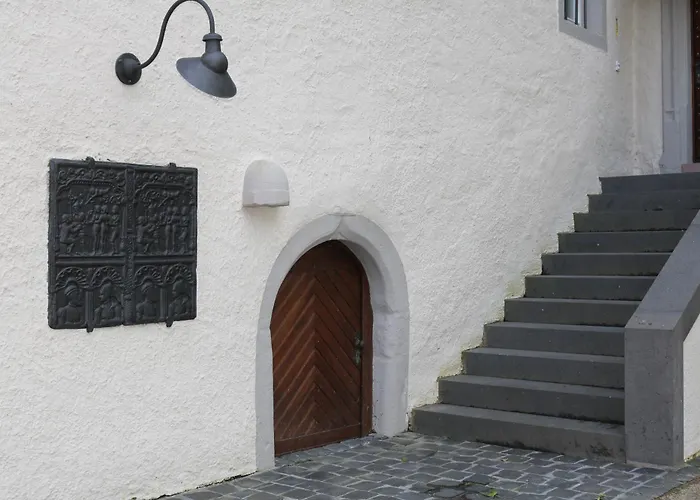 Villa Charmantes Chateau Lichter - Burghaus Liessem