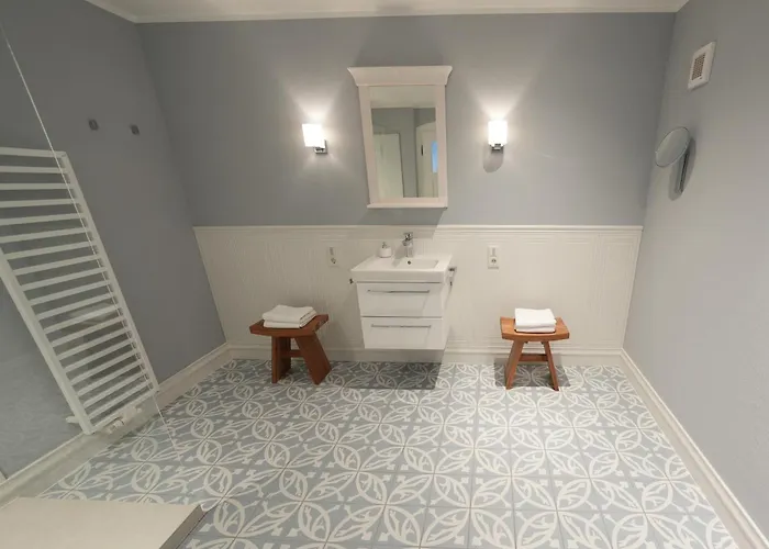 Charmantes Chateau Lichter - Burghaus * Liessem